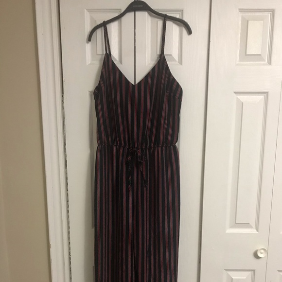 2/$30 Black and red jumpsuit - Picture 2 of 7
